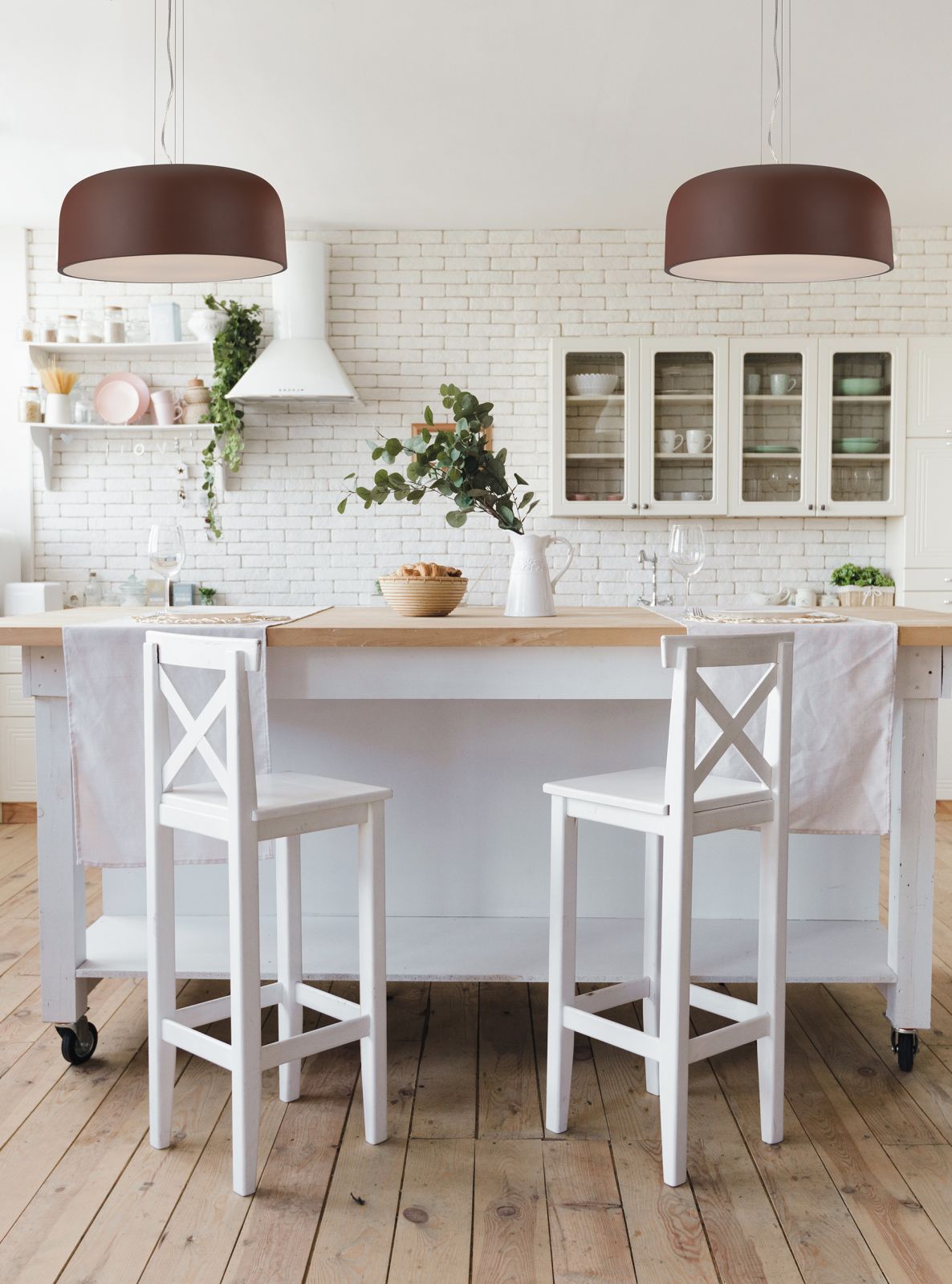 Sospensione 4 luci in metallo bronzo diffusore inferiore in acrilico bianco 4XE27 non incl. BISTROT Sospensione 4 luci in metallo bronzo diffusore inferiore in acrilico bianco 4XE27 non incl. BISTROT